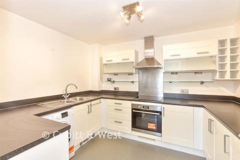 2 bedroom flat for sale, Admirals House, Southsea PO4