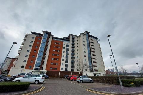2 bedroom apartment to rent, Galleon Way, Cardiff CF10