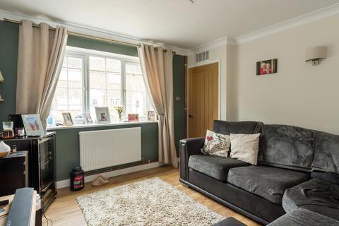 2 bedroom terraced house for sale, St. Marys Avenue, Welton LN2