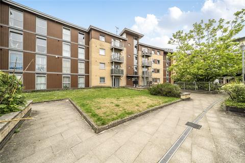undefined, Kelvin Gate, Bracknell