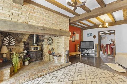 5 bedroom detached house for sale, Ellenwhorne Lane, Robertsbridge TN32