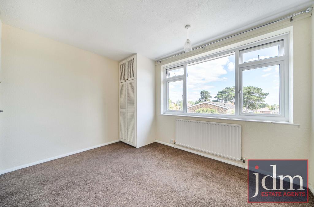 House in London, Locksbottom - View 4