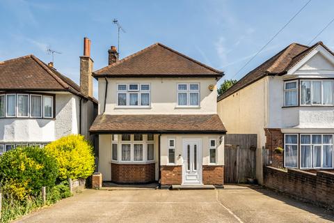 3 bed detached house for rent in Garston, Watford WD25