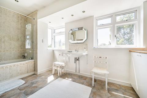 6 bedroom semi-detached house for sale, Arden Road, London