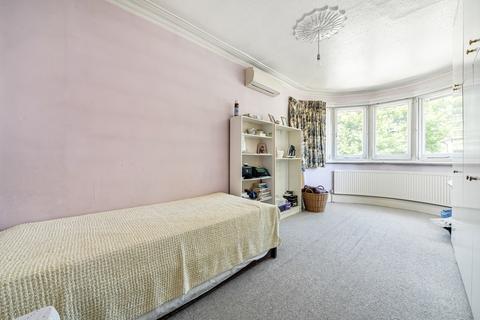 6 bedroom semi-detached house for sale, Arden Road, London