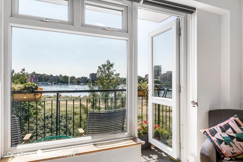 Lordship Road, London, N16