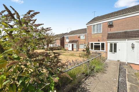 4 bedroom semi-detached house for sale, Calder Road, Stourport-on-severn DY13