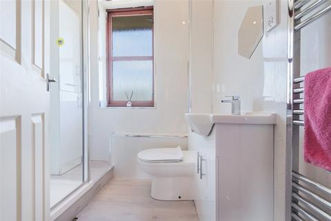2 bedroom flat for sale, St. Ninian Terrace, Glasgow, Glasgow City, G5