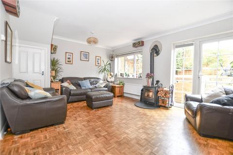 3 bedroom end of terrace house for sale, The Spinney, Wokingham RG40