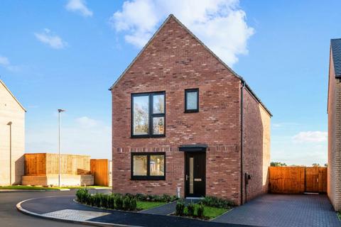 3 bedroom semi-detached house for sale, at Kingsley Park, Billericay CM12