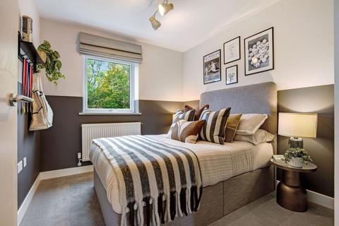 3 bedroom semi-detached house for sale, at Kingsley Park, Billericay CM12