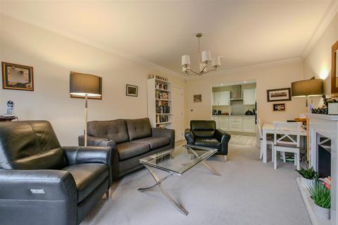 1 bedroom apartment for sale, Hampdens Way, Watlington OX49