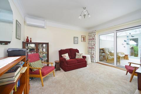 3 bedroom detached bungalow for sale, Wyphurst Road, Cranleigh, GU6