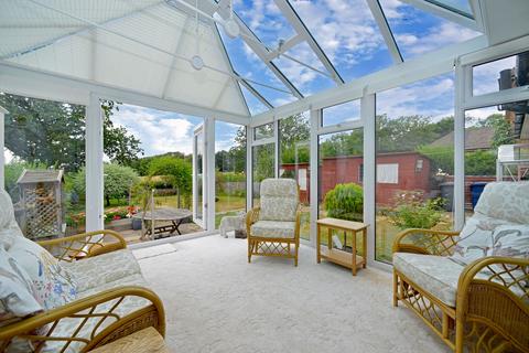 3 bedroom detached bungalow for sale, Wyphurst Road, Cranleigh, GU6