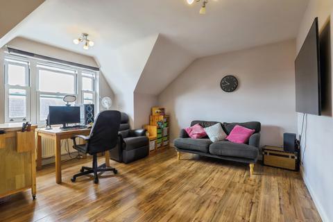 1 bedroom flat for sale, Unity Street, Sittingbourne, Kent, ME10