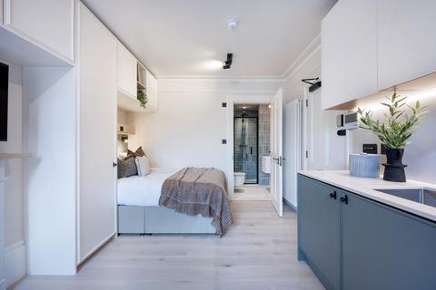 Studio to rent, 32-33 Kensington Gardens Square, London W2