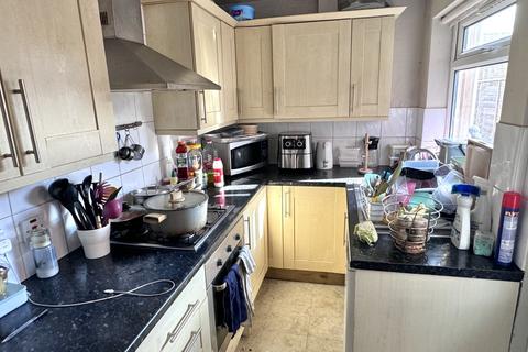 3 bedroom terraced house to rent, Brook Street, Lincoln, Lincolnshire, LN2