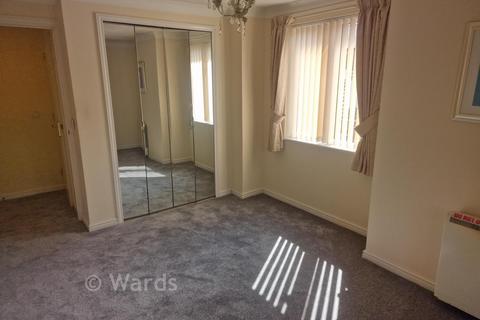 2 bedroom flat for sale, Queen Street, Ramsgate, Kent
