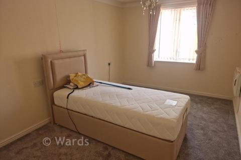 2 bedroom flat for sale, Queen Street, Ramsgate, Kent