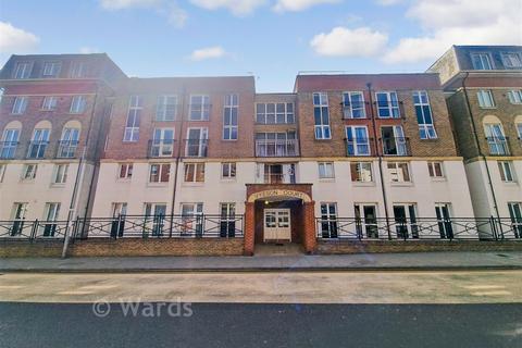 2 bedroom flat for sale, Queen Street, Ramsgate, Kent