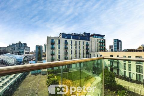 2 bedroom flat to rent, The Hayes Apartments, Cardiff, CF10