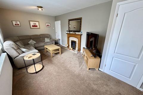 3 bedroom semi-detached house for sale, Water Royd Crescent, Mirfield