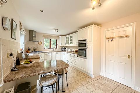 3 bedroom apartment for sale, Pipers Lane, Heswall, CH60