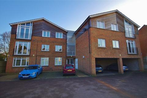 2 bed flat/apartment for rent in Rickmansworth Road, WD18 7ED, Watford, WD18