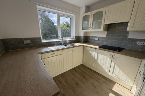 2 bedroom flat to rent, Stoneleigh Court, Longthorpe PE3 9QP