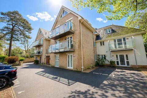 2 bed flat/apartment for rent in Bournemouth Road, Poole BH14