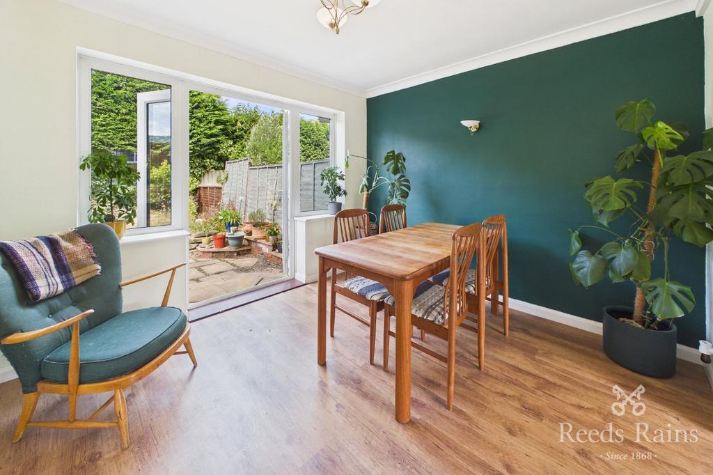 House in Leeds, Oulton - View 6