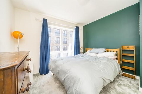 2 bedroom flat to rent, Branch Place, London, N1