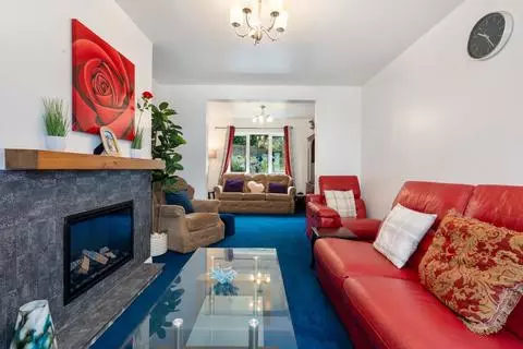 3 bedroom semi-detached house for sale - Aanzicht 2