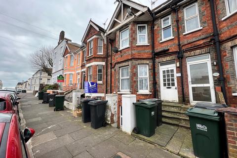 1 bed flat/apartment for rent in Bourne Street, Eastbourne, BN21
