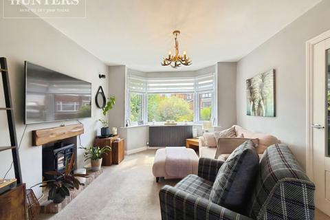 4 bedroom detached house for sale, North Close, Royston, Barnsley