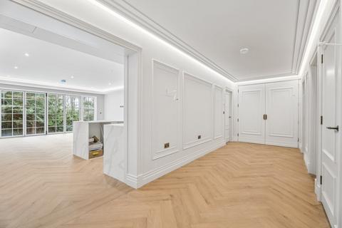 3 bedroom flat for sale, Coronation Road, Ascot, Berkshire