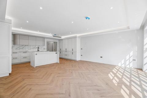 3 bedroom flat for sale, Coronation Road, Ascot, Berkshire