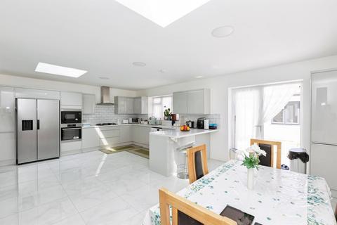 5 bedroom semi-detached bungalow for sale, Lamerton Road, Ilford