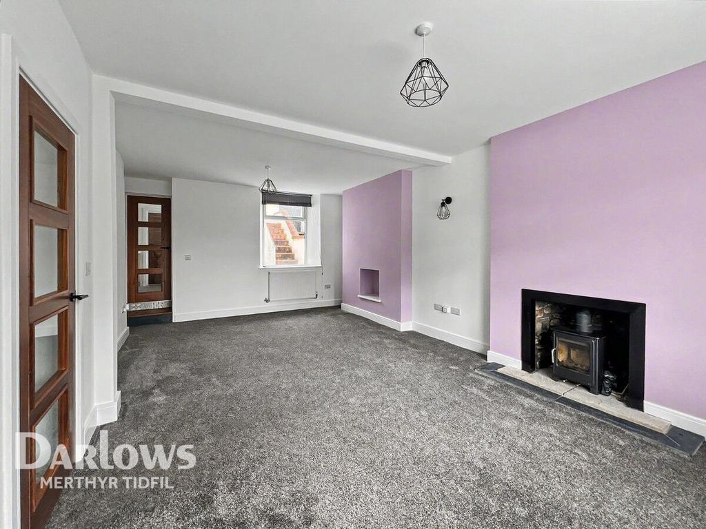 House in Treharris, Bedlinog - View 2