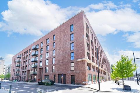 2 bedroom flat to rent, Thunderer Street, London, E13