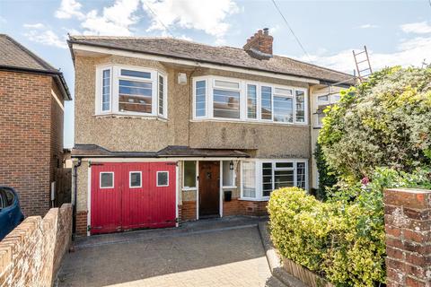 4 bedroom semi-detached house to rent, Thistlebarrow Road, Salisbury SP1