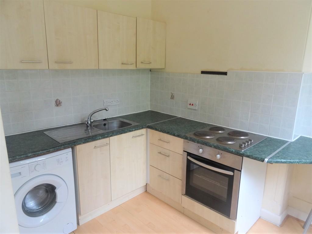 Apartment in Leeds, West Yorkshire - View 3