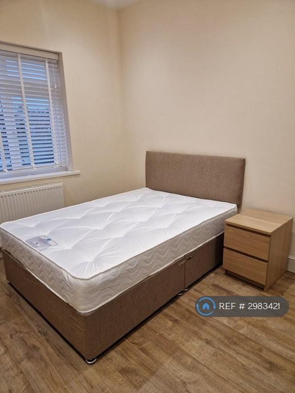 House in Manchester, Greater Manchester - View 3