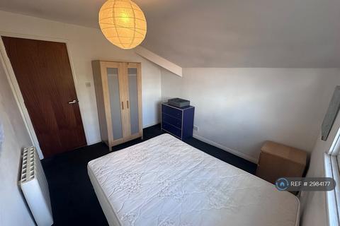 2 bedroom flat to rent, Ptarmigan House, Newcastle Upon Tyne, NE2