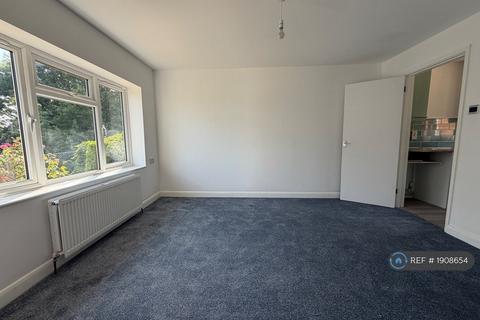 1 bedroom bungalow to rent, High View, Reading, RG31