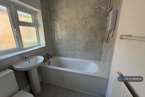1 bedroom bungalow to rent, High View, Reading, RG31