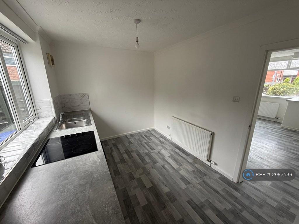 House in Manchester, Greater Manchester - More