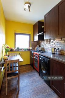 1 bedroom in a house share to rent, Rainsford Way, Hornchurch, RM12
