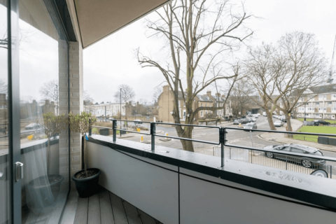 2 bedroom apartment to rent, Barrington Road, London, SW9