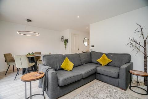 3 bedroom terraced house for sale, Madeira Meadows, Newton Leys, Milton Keynes, MK3